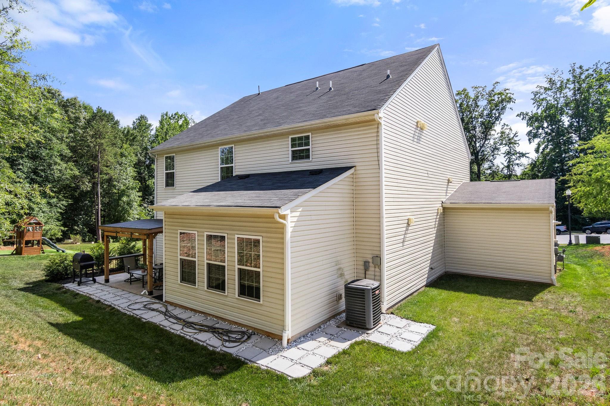 3536 Canyon Live Oak Court — Gastonia