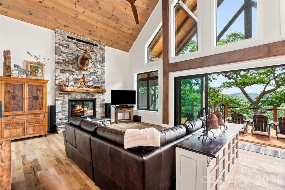241 Ataya Trail — Maggie Valley