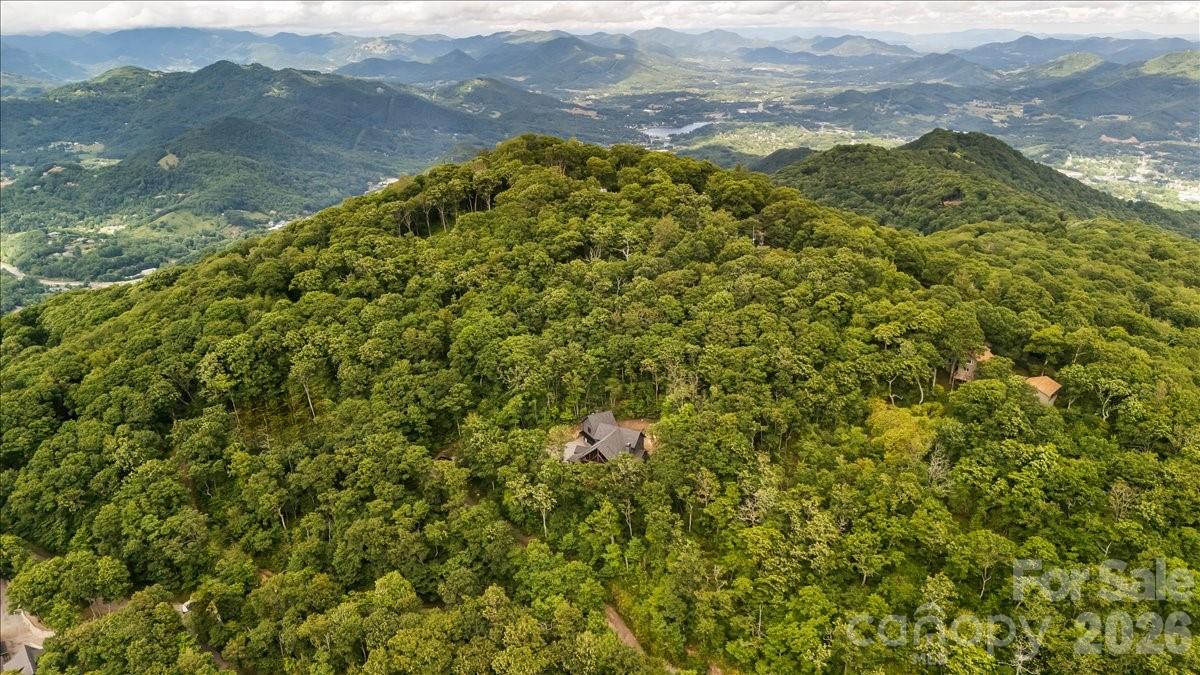 241 Ataya Trail — Maggie Valley
