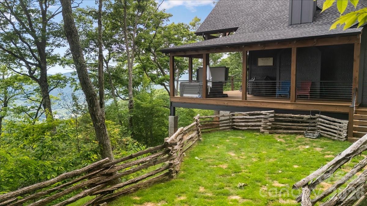 241 Ataya Trail — Maggie Valley