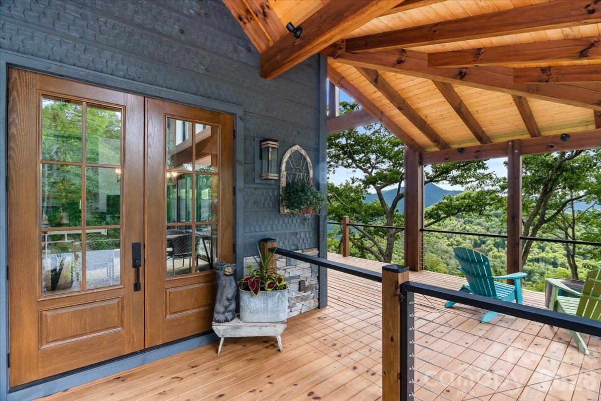 241 Ataya Trail — Maggie Valley