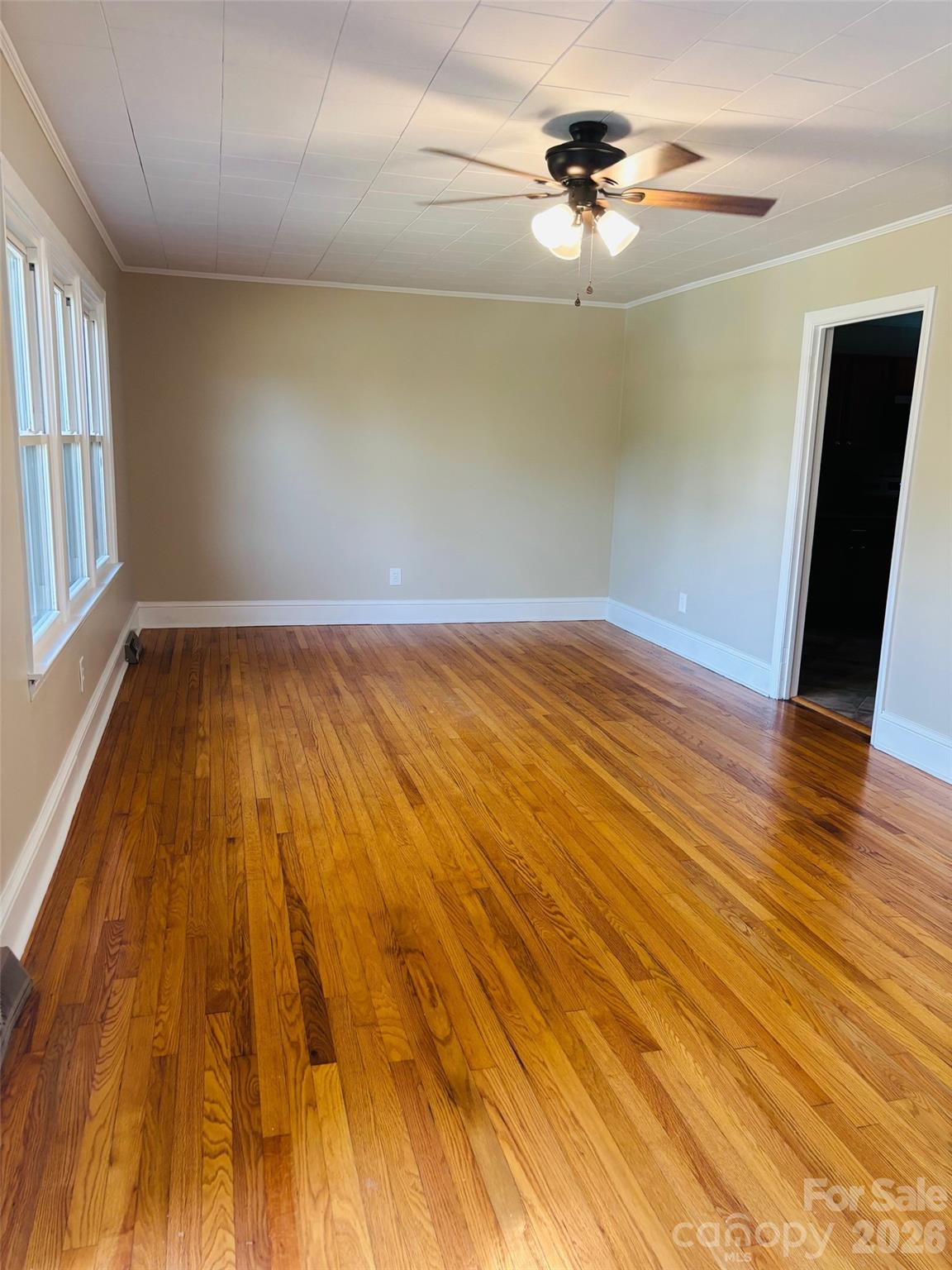 168 Collins Avenue — Forest City
