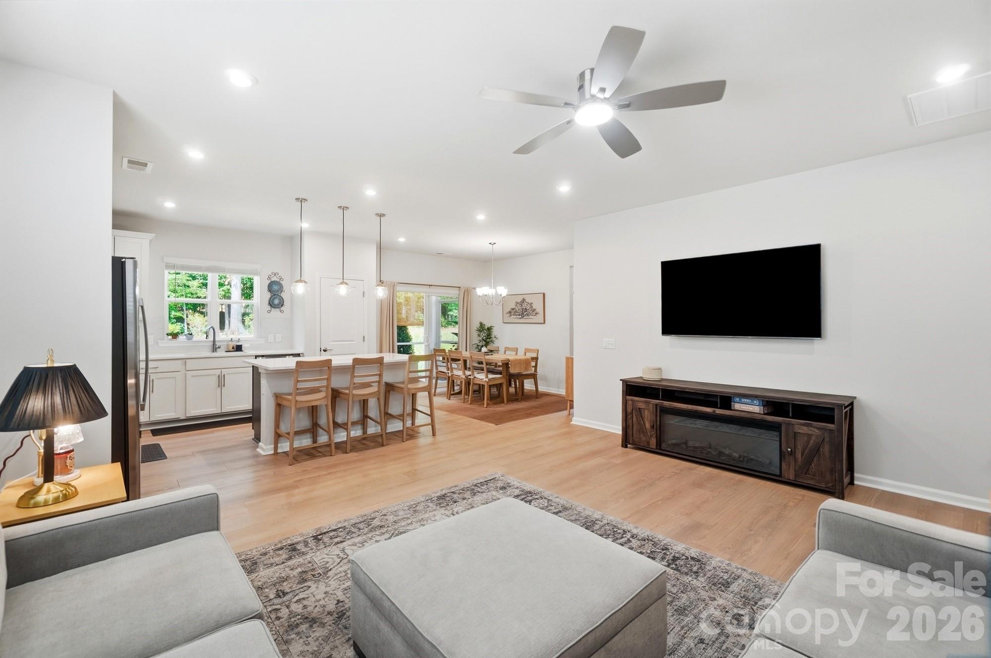 8205 Franklin Trail Street — Mint Hill