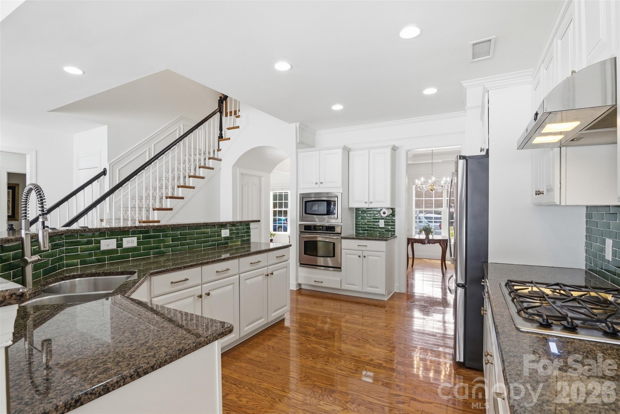 8109 Oratorio Place — Charlotte