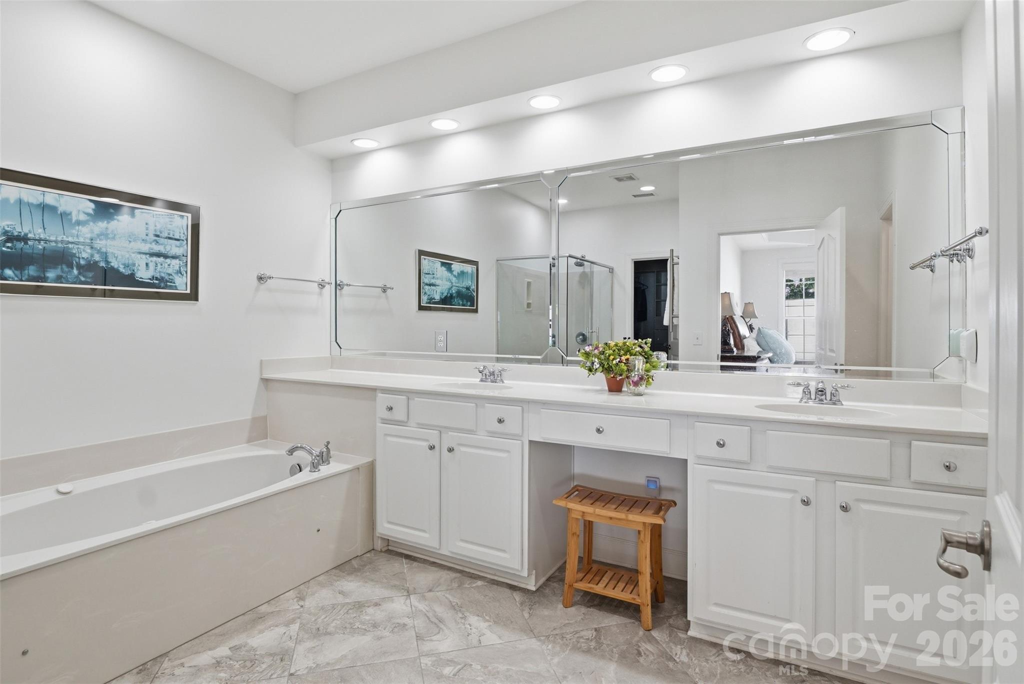 8109 Oratorio Place — Charlotte
