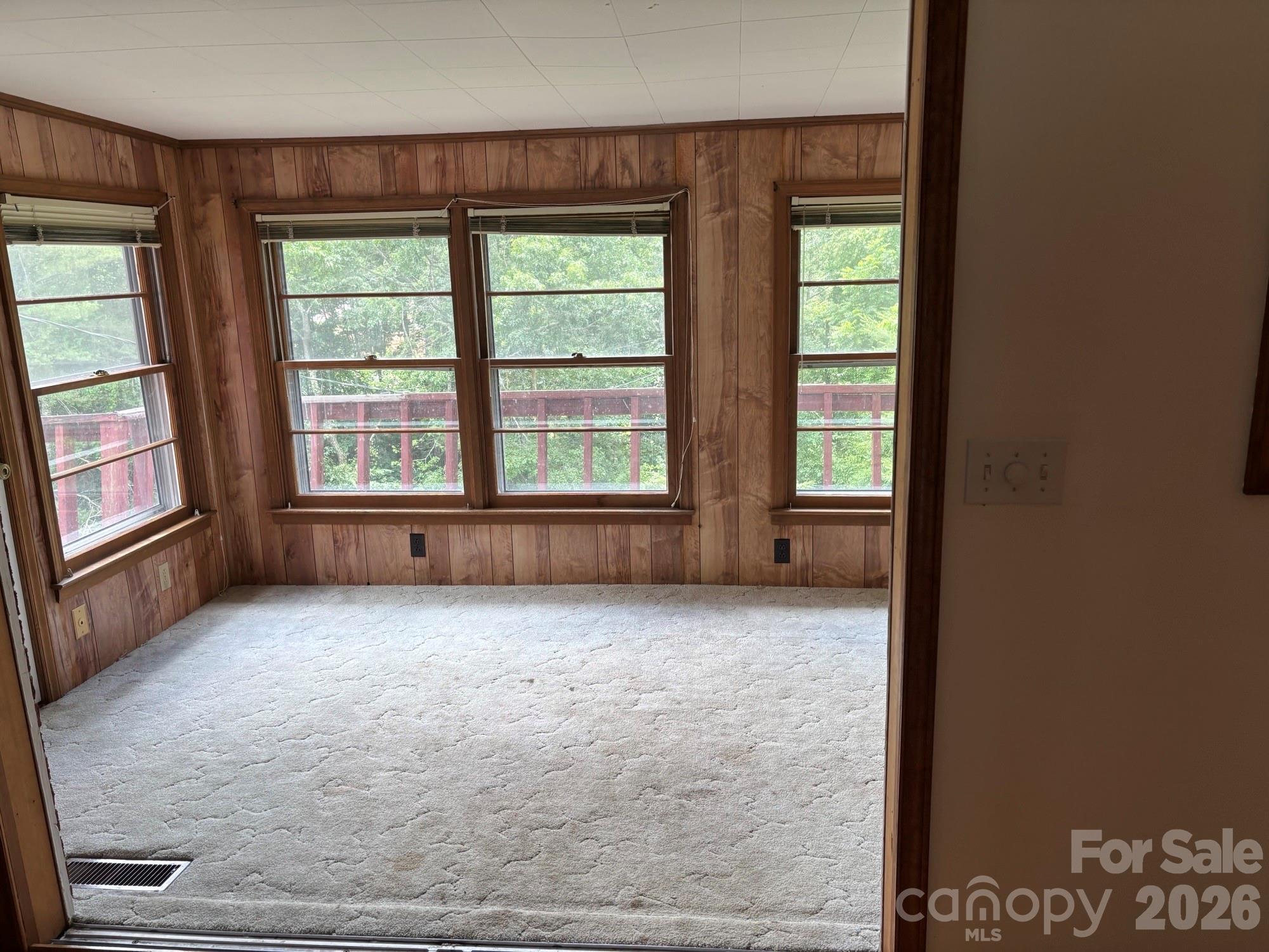 86 Jack Sullins Road — Spruce Pine
