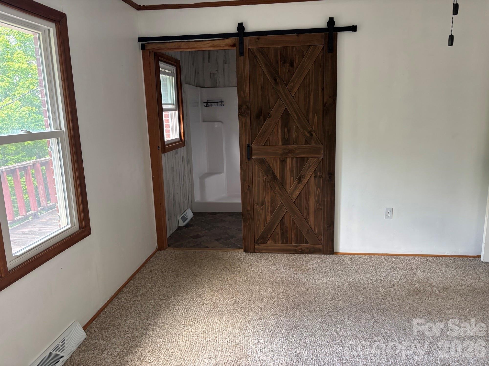 86 Jack Sullins Road — Spruce Pine