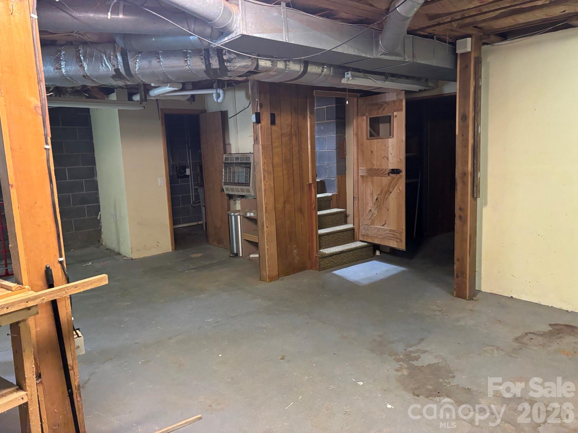 86 Jack Sullins Road — Spruce Pine