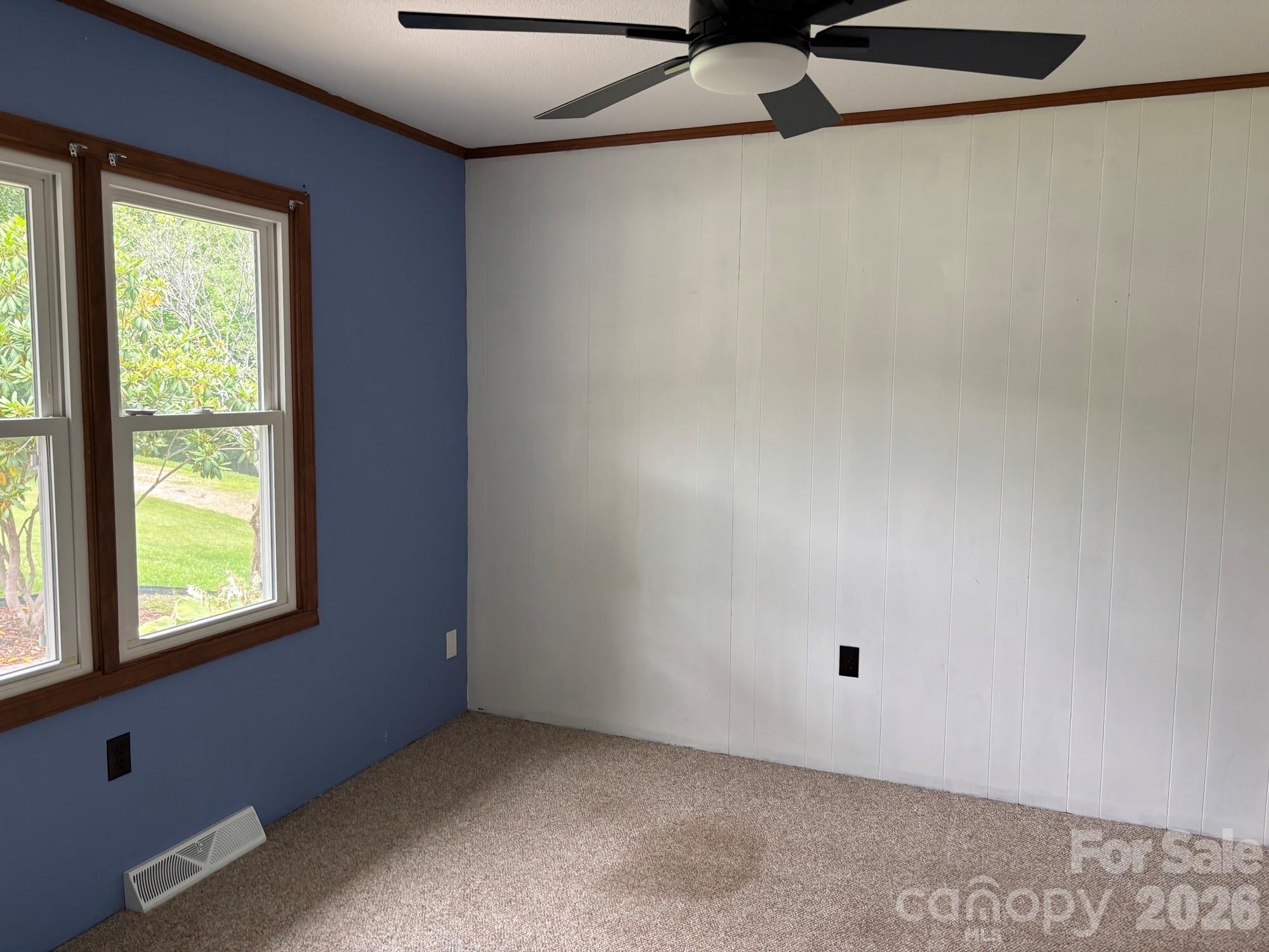 86 Jack Sullins Road — Spruce Pine
