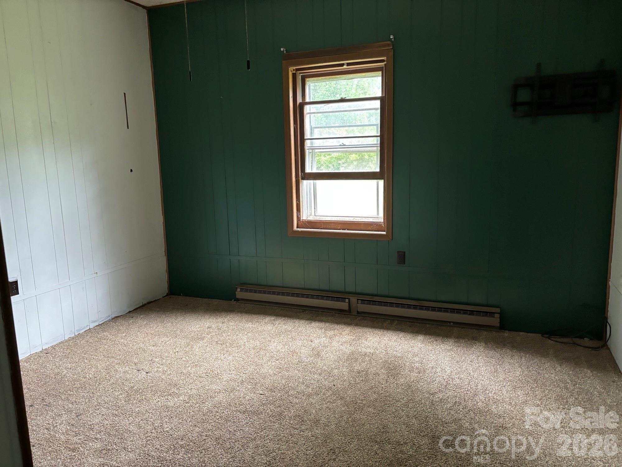 86 Jack Sullins Road — Spruce Pine