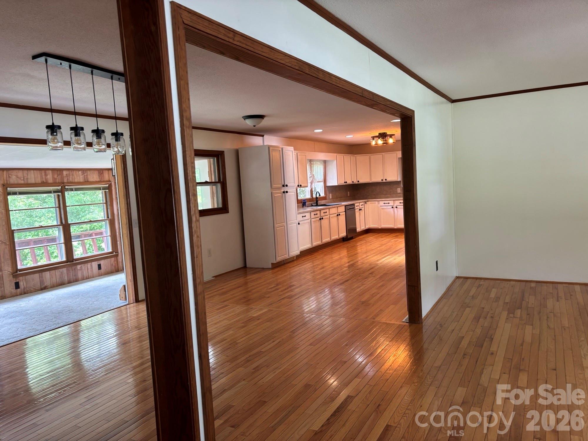86 Jack Sullins Road — Spruce Pine