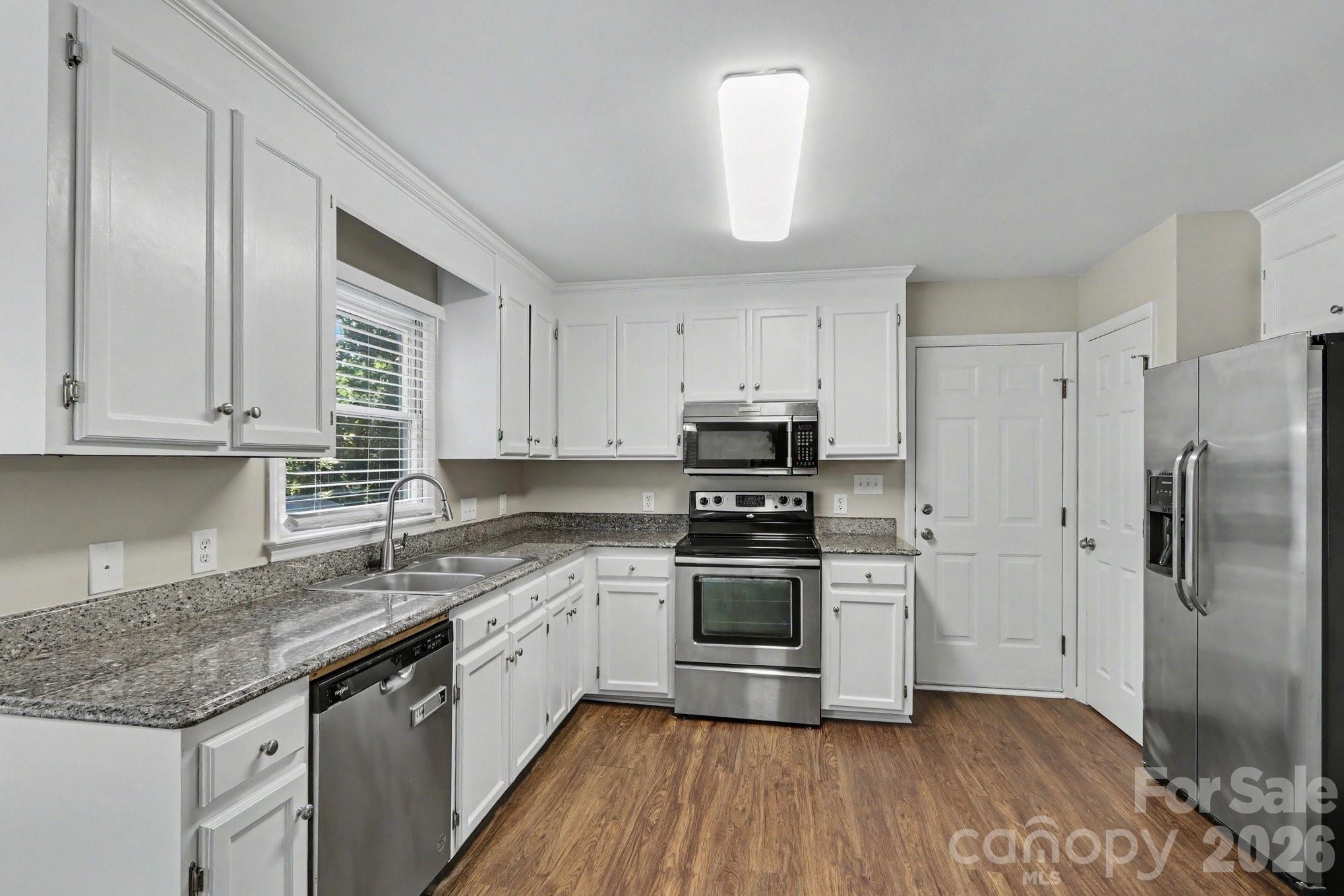 4719 Beech Crest Place — Charlotte