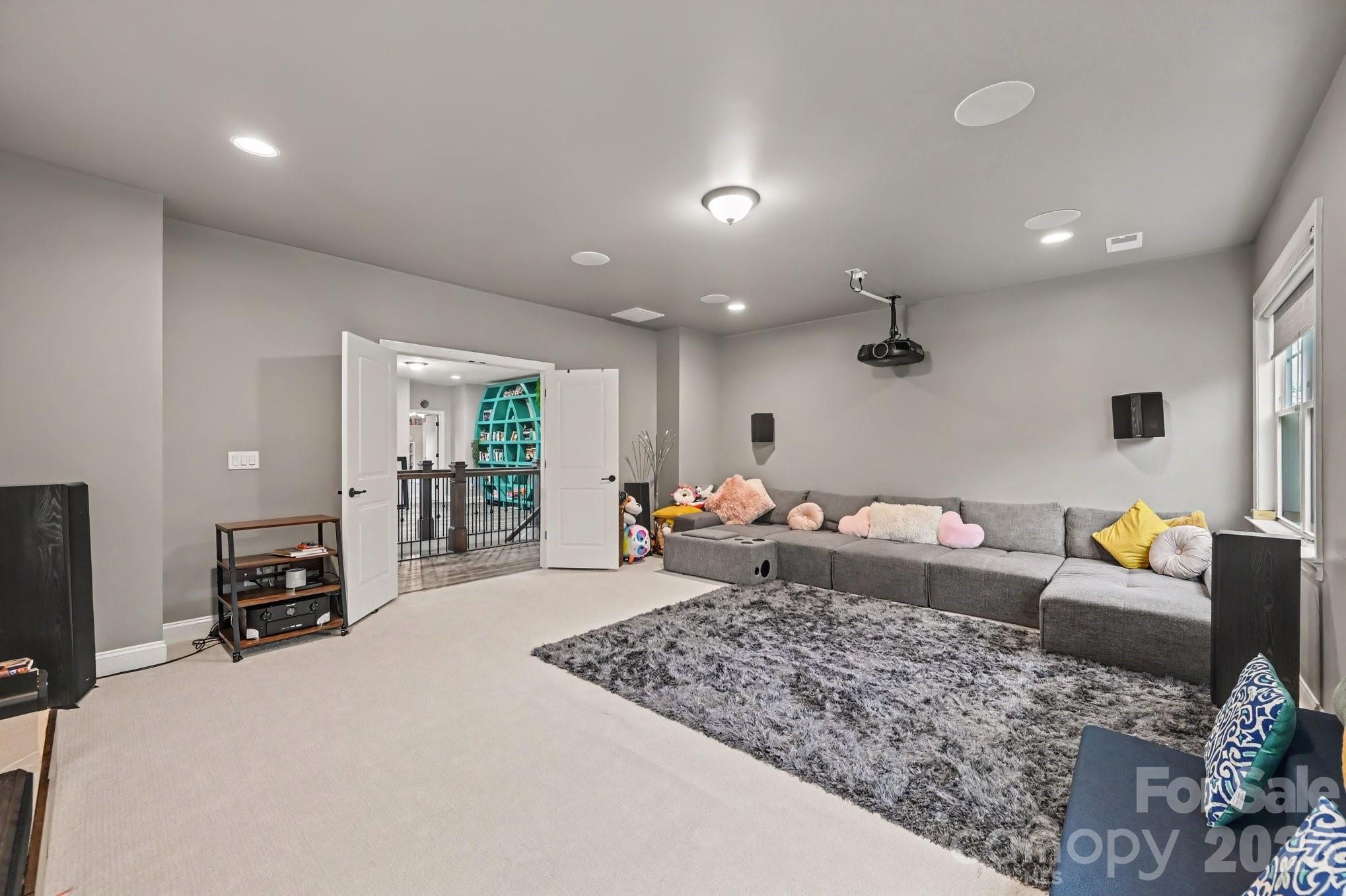 3025 Haley Circle — Davidson