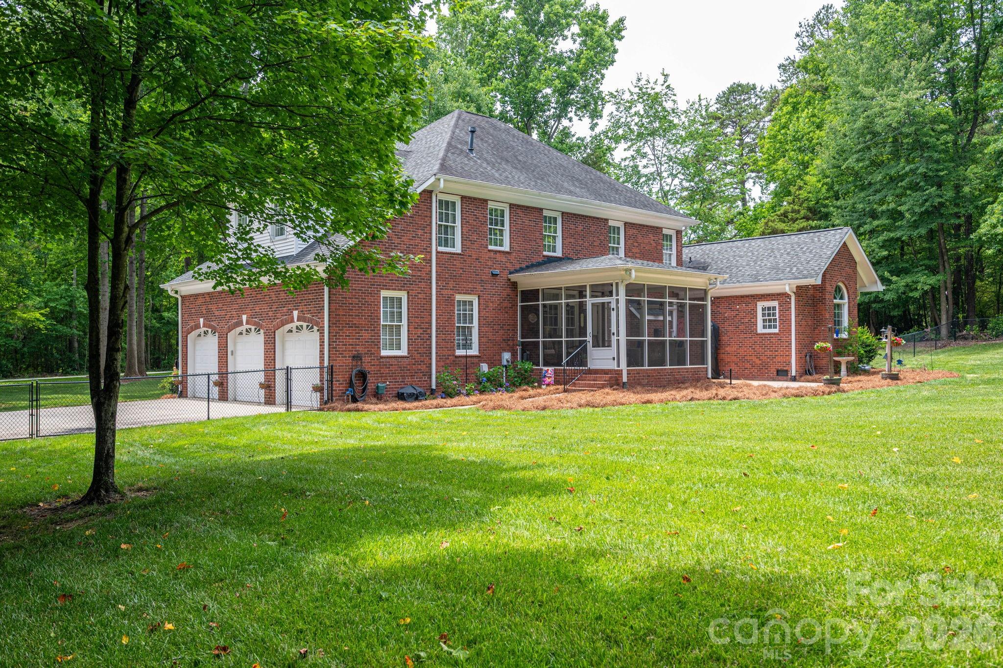 1259 Dorchester Road — Gastonia