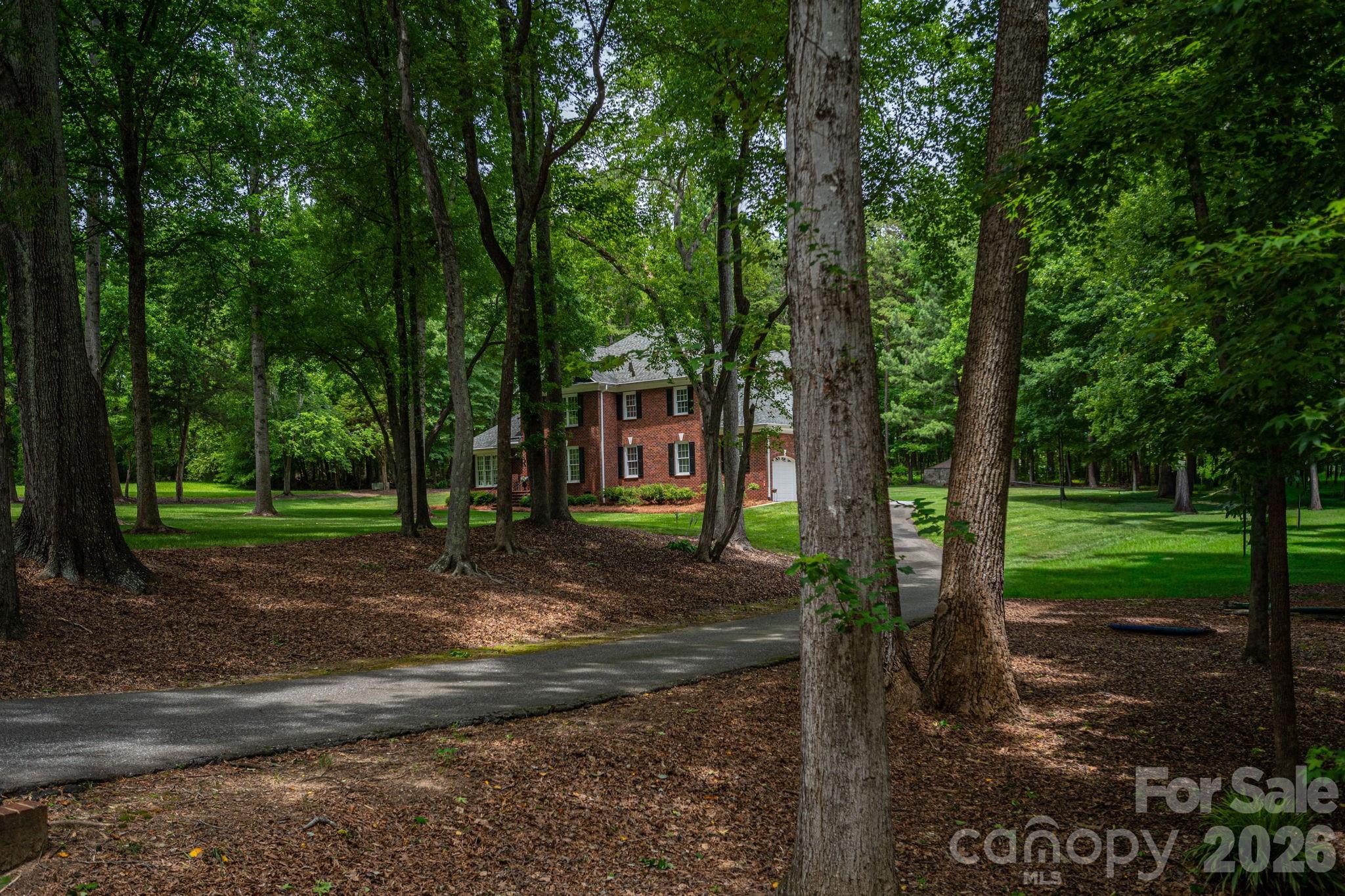 1259 Dorchester Road — Gastonia