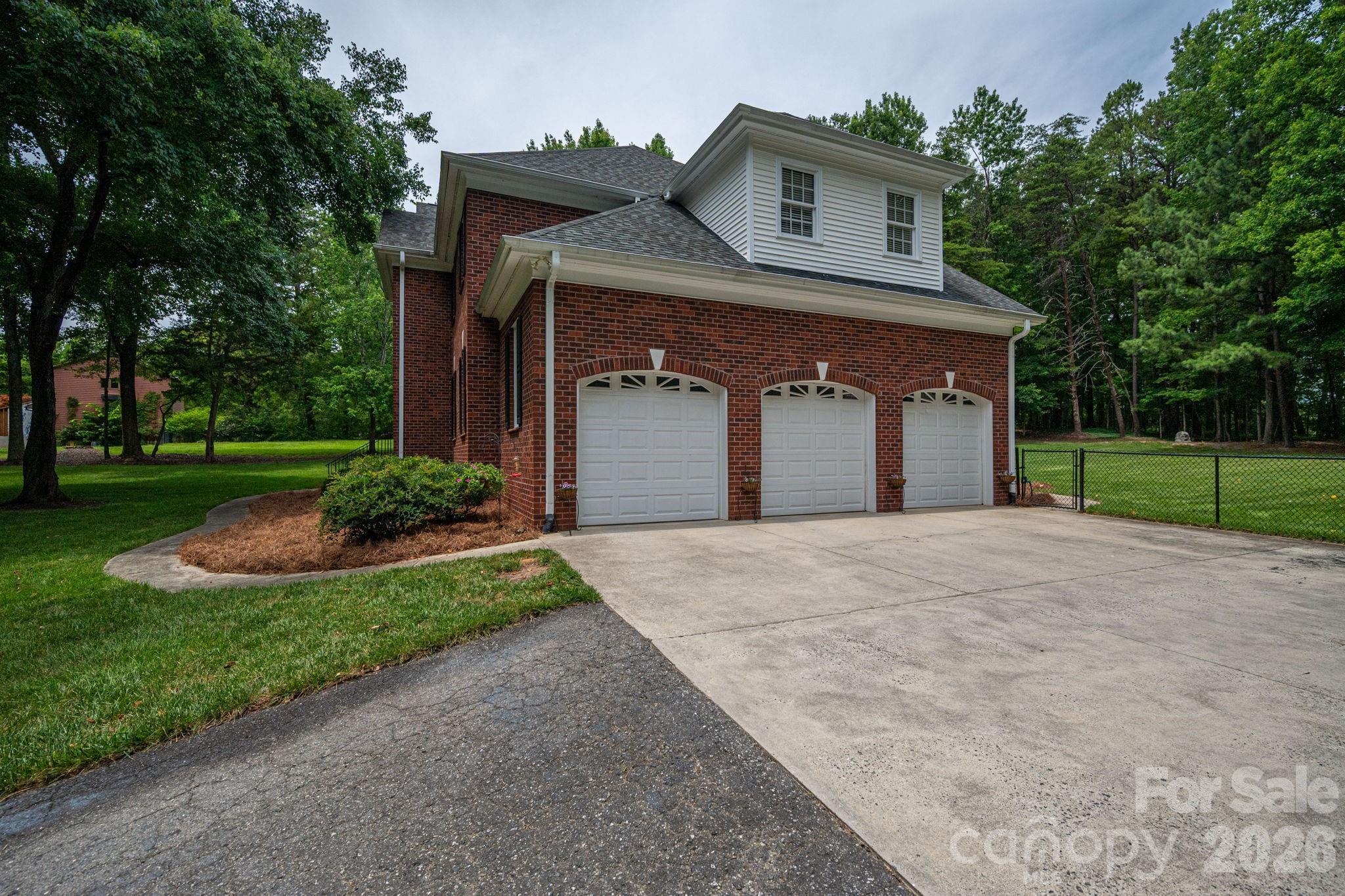 1259 Dorchester Road — Gastonia