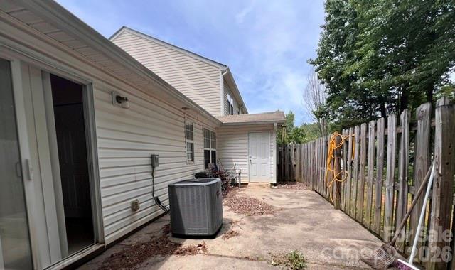 5121 Magnolia Tree Lane — Charlotte