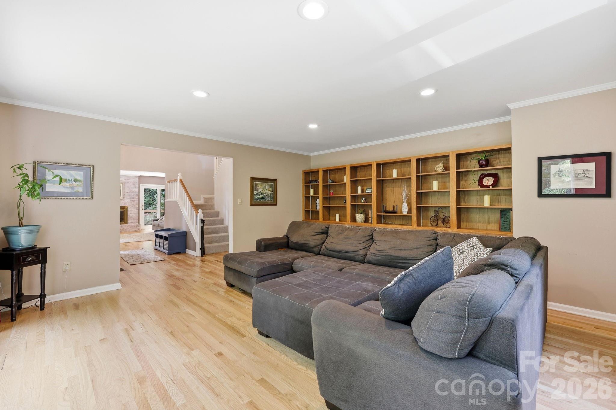 202 Riva Ridge Drive — Fairview