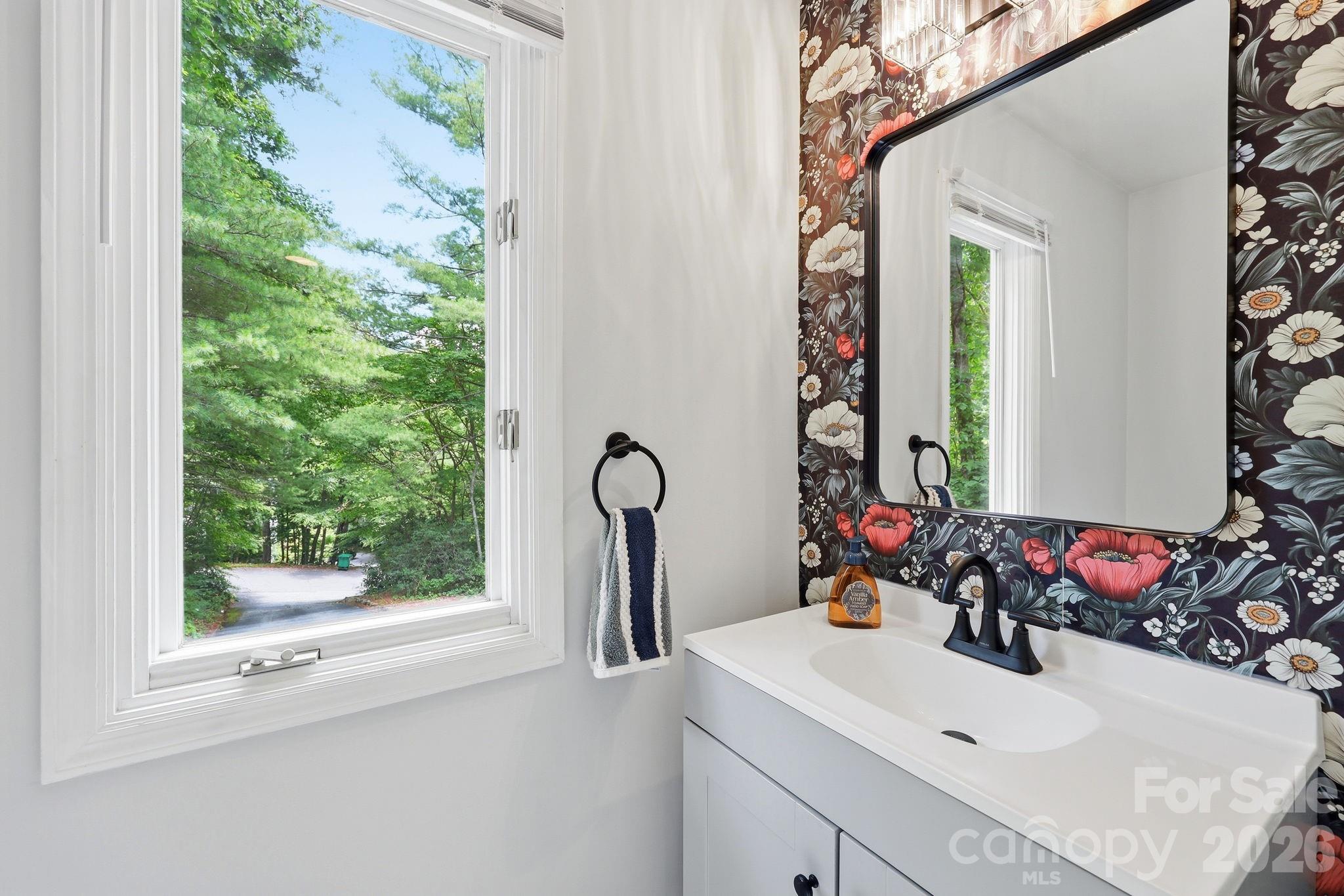 202 Riva Ridge Drive — Fairview