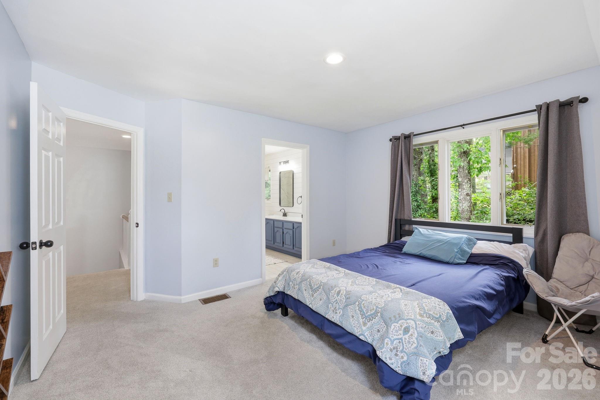 202 Riva Ridge Drive — Fairview