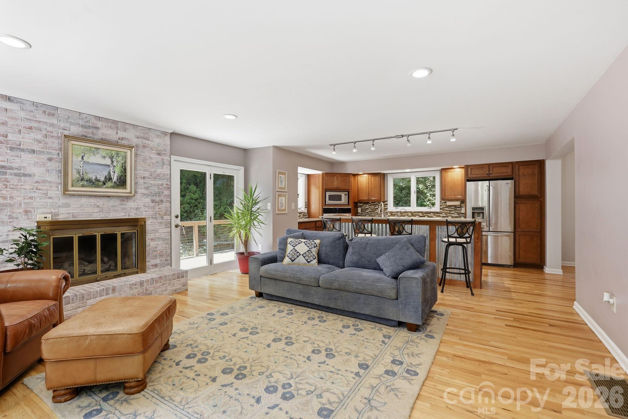 202 Riva Ridge Drive — Fairview