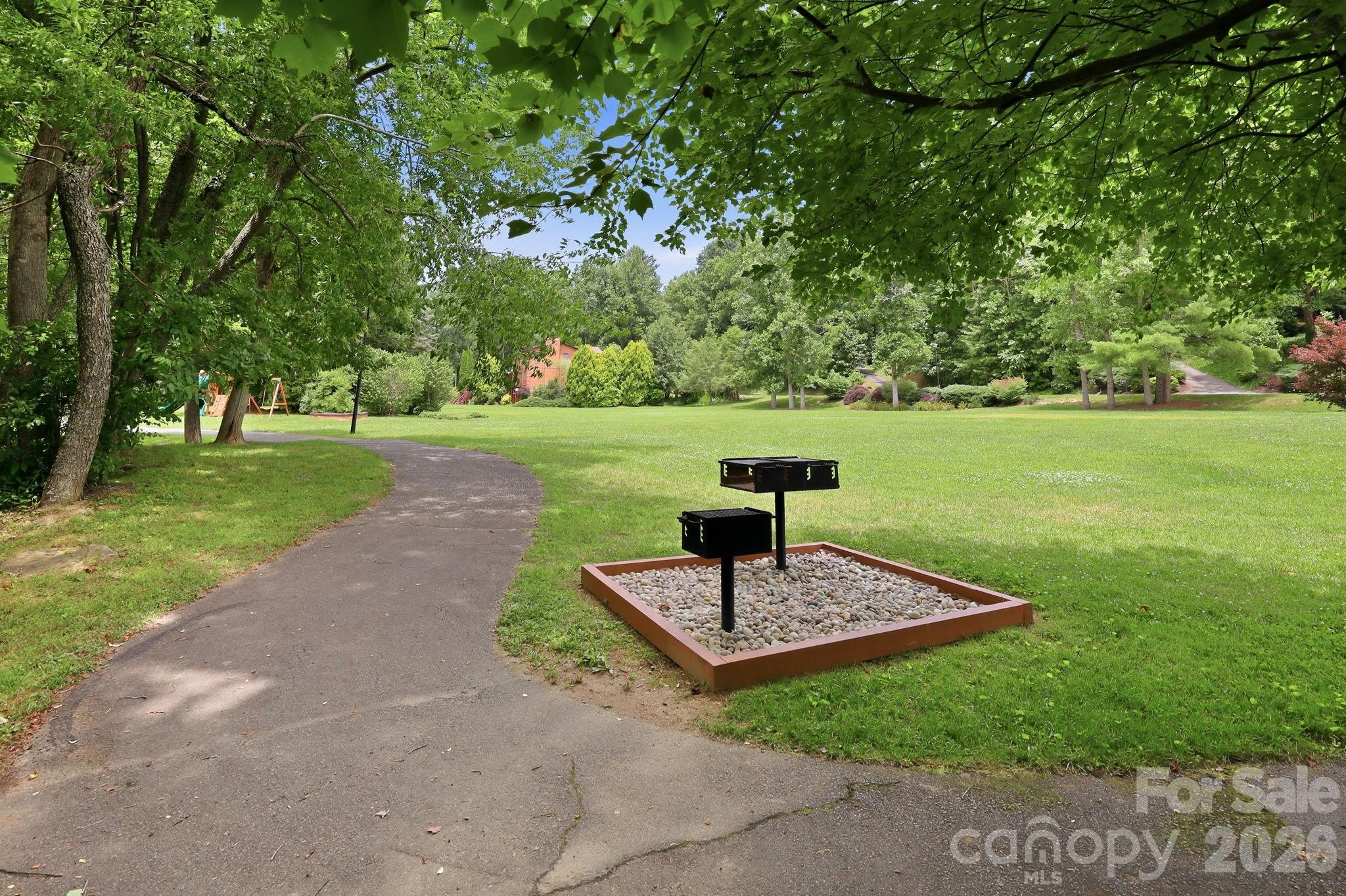 202 Riva Ridge Drive — Fairview