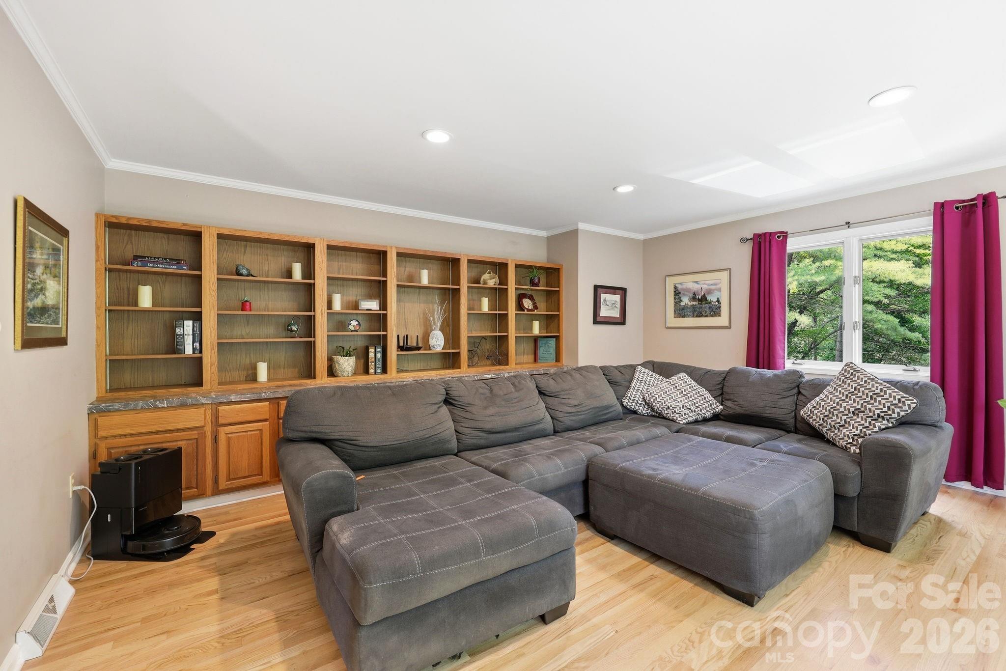 202 Riva Ridge Drive — Fairview