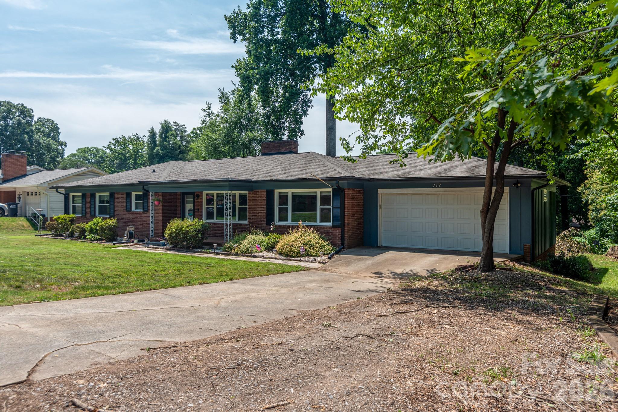 117 Rockwood Lane — Statesville