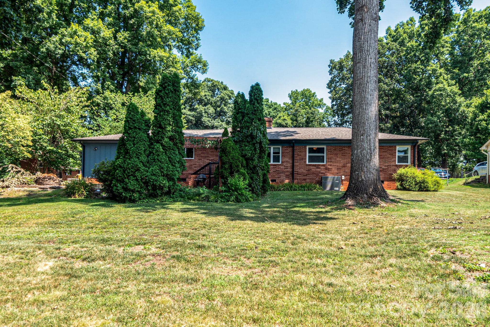 117 Rockwood Lane — Statesville
