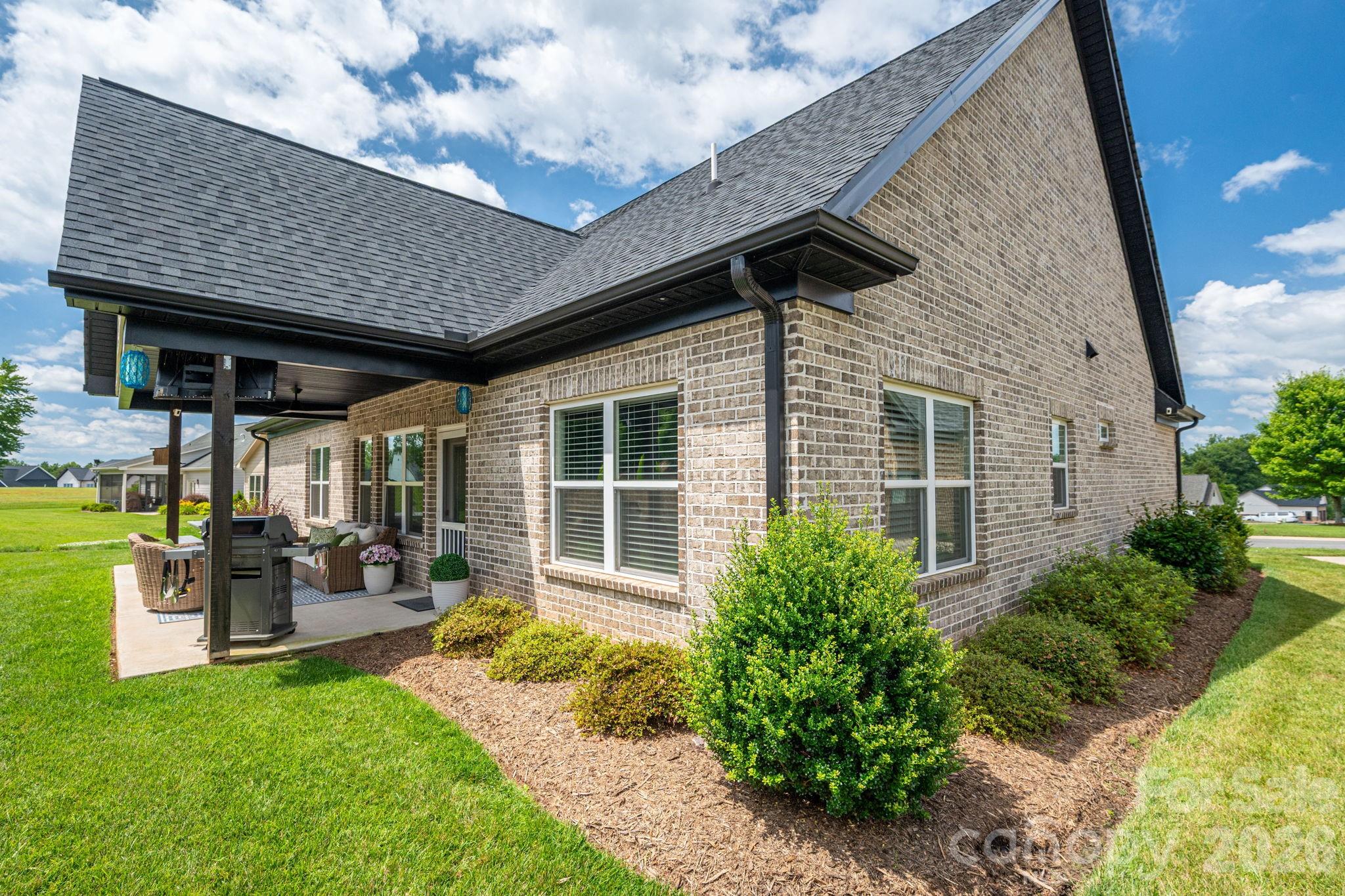 4282 Holly Circle NE — Conover