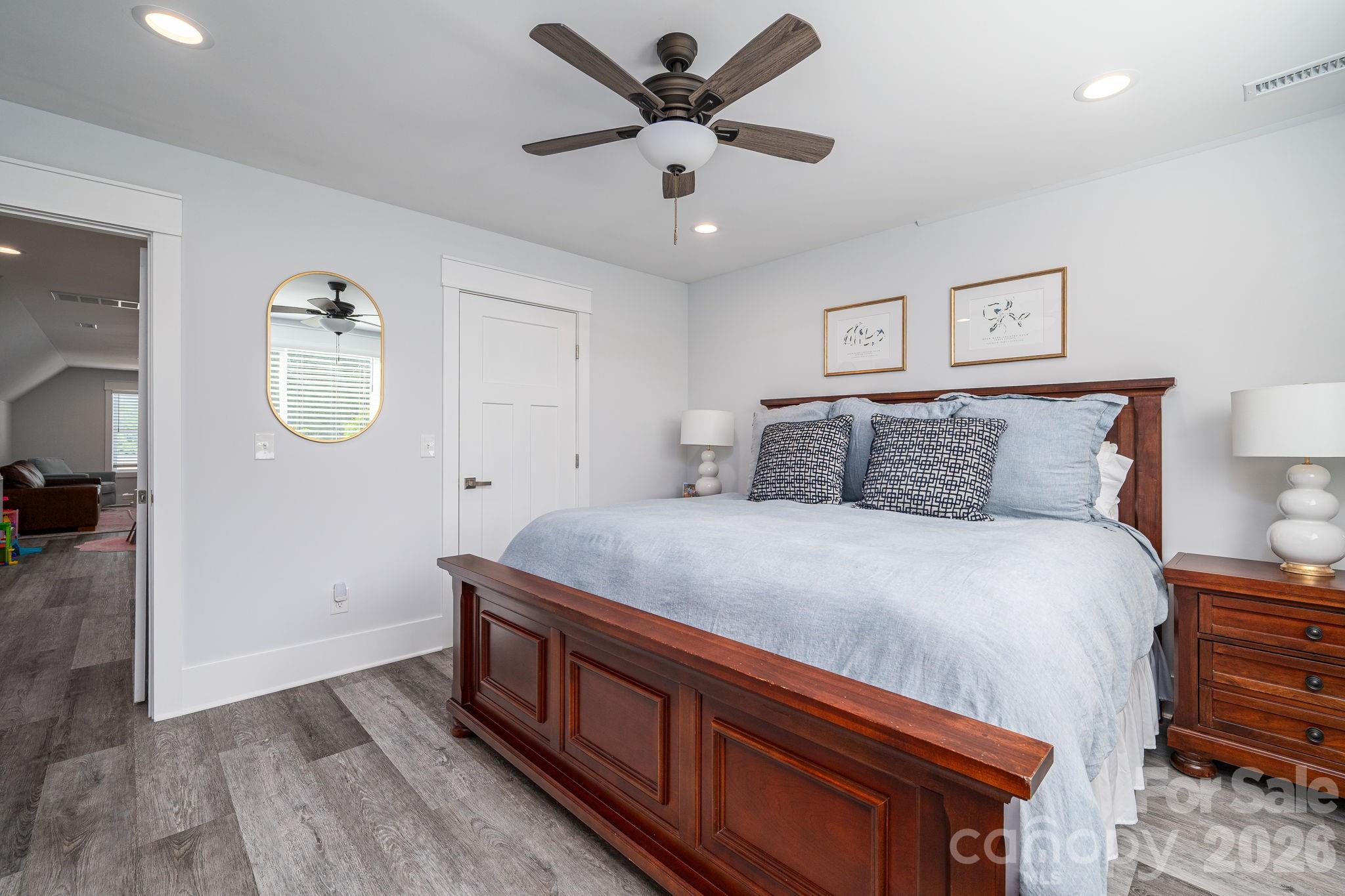 4282 Holly Circle NE — Conover