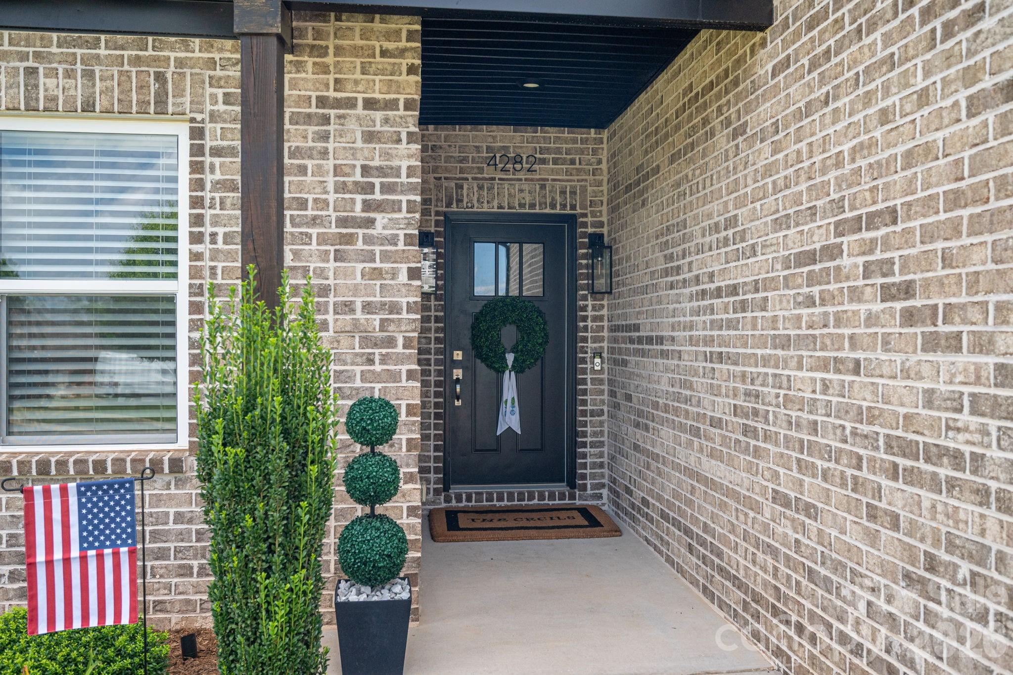 4282 Holly Circle NE — Conover