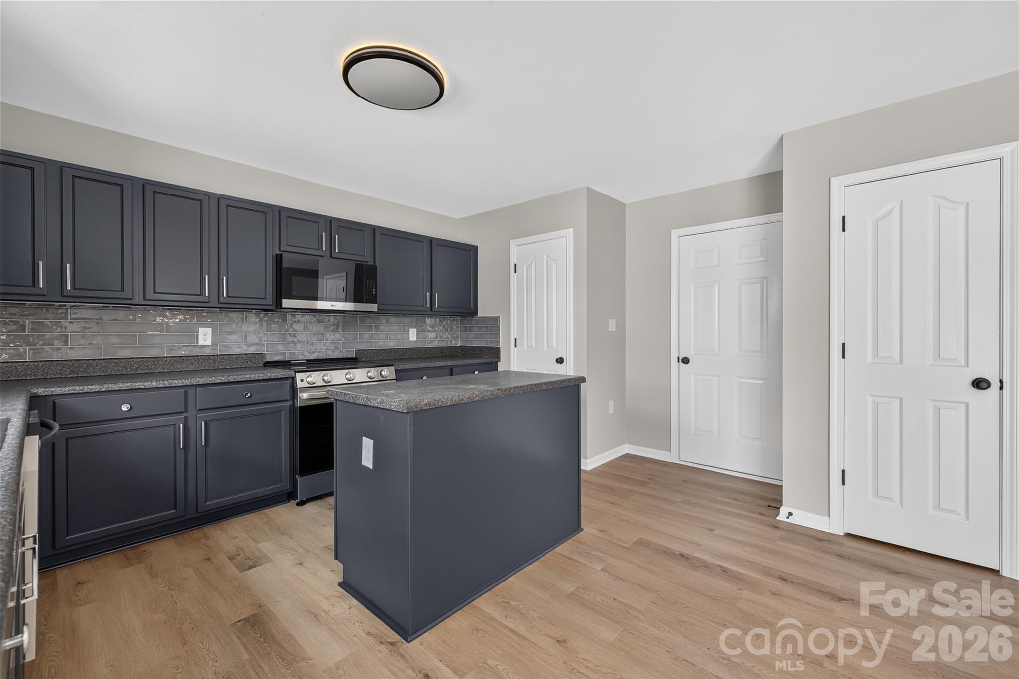 6029 Waterloo Drive — Charlotte
