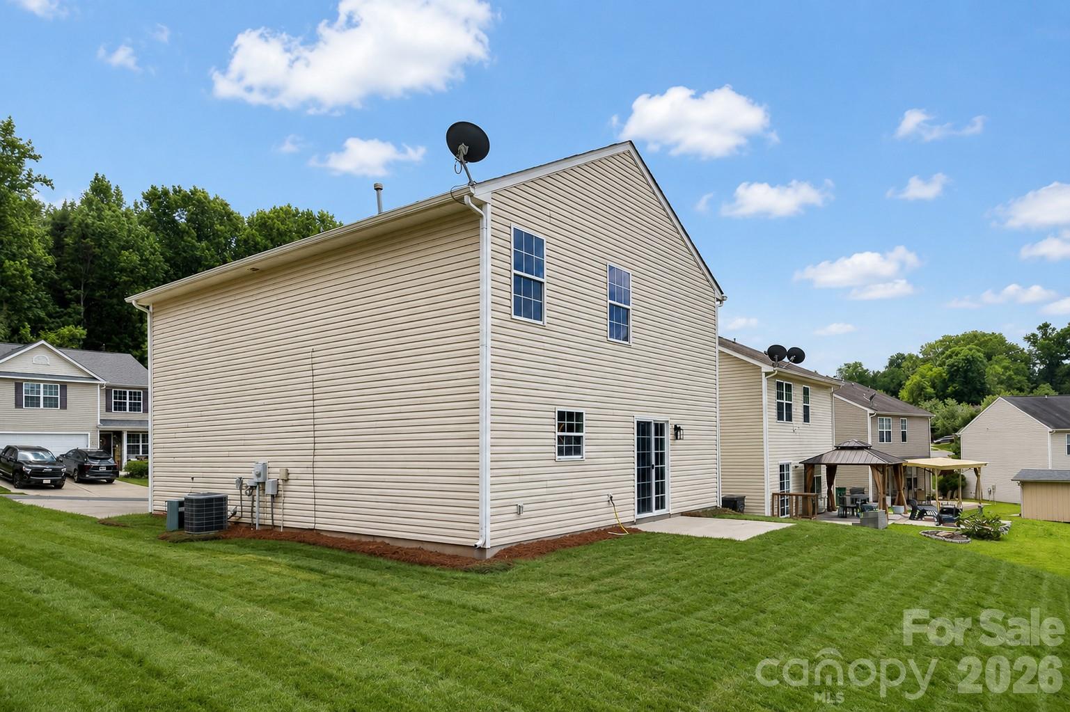 6029 Waterloo Drive — Charlotte