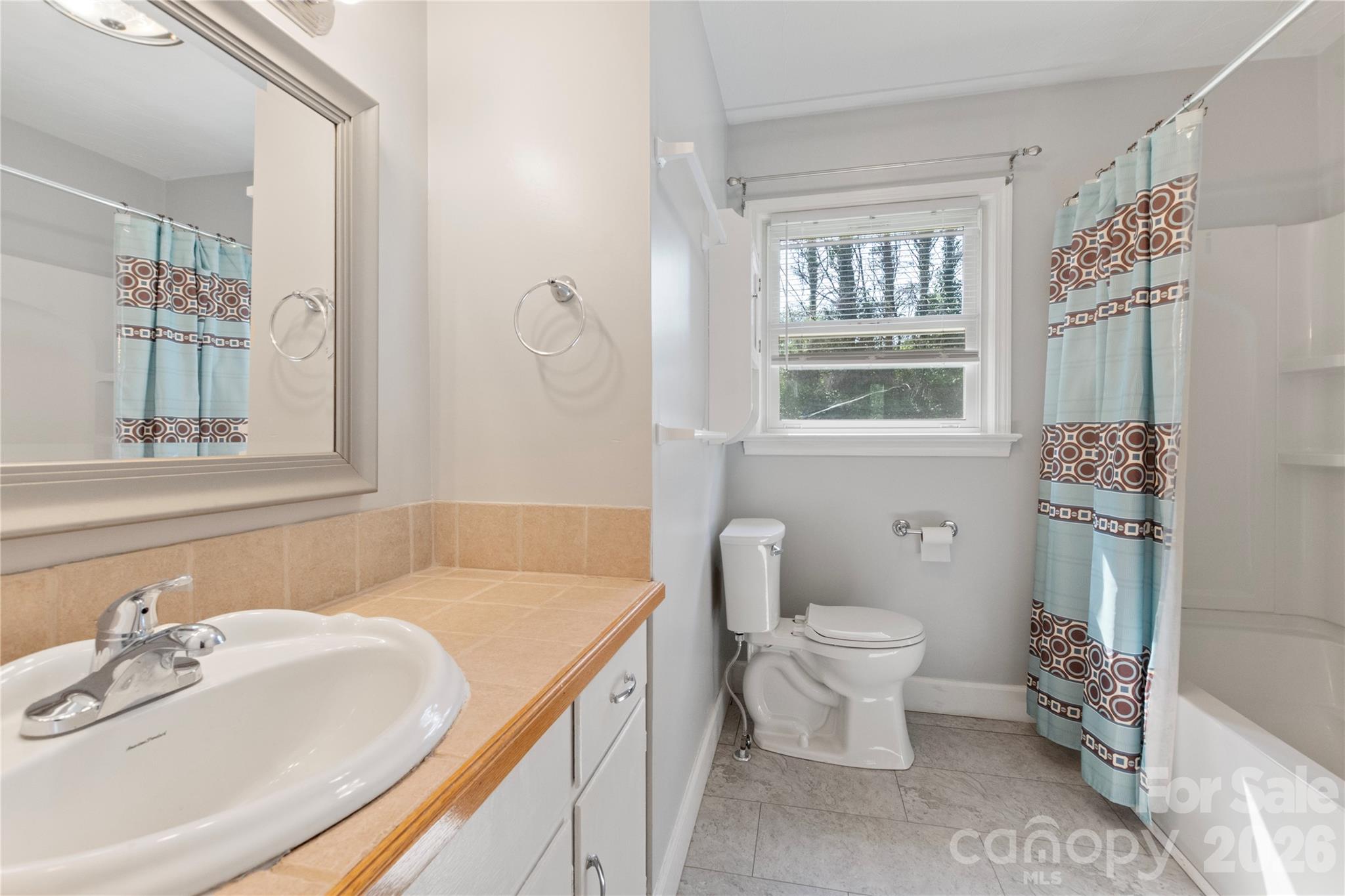 425 Bost Road — Morganton
