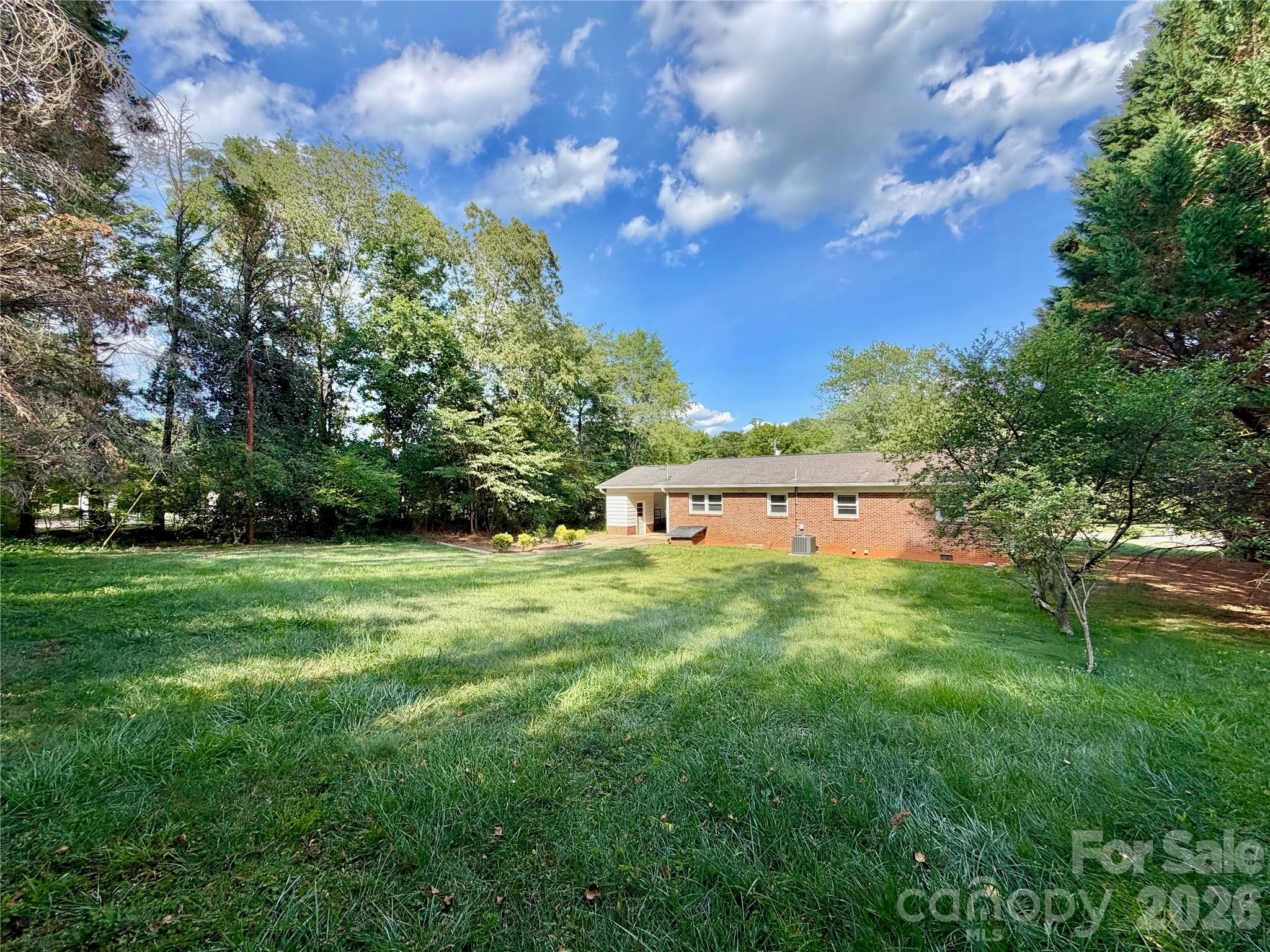 425 Bost Road — Morganton