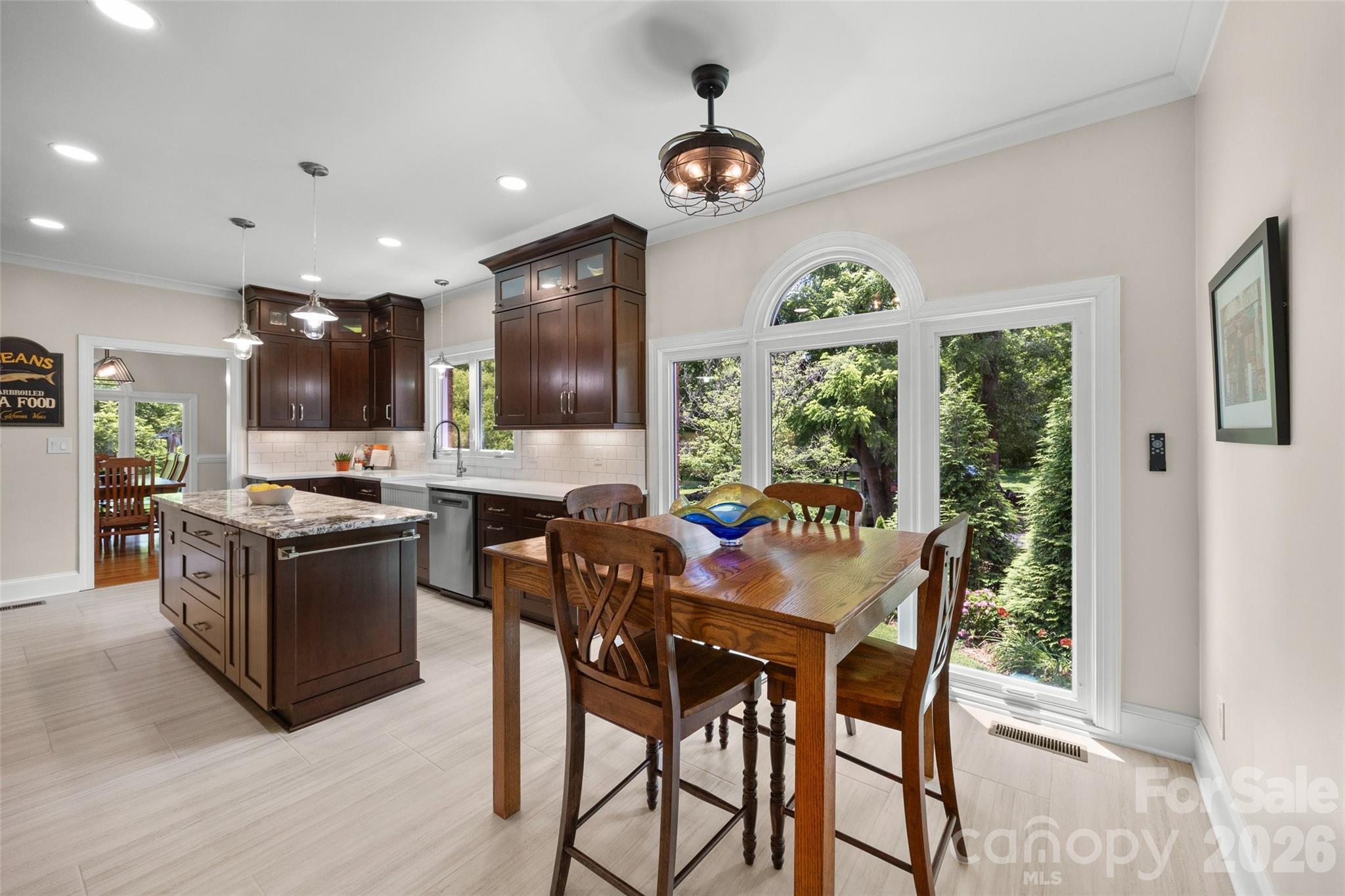 636 Landsdowne Court — Fort Mill
