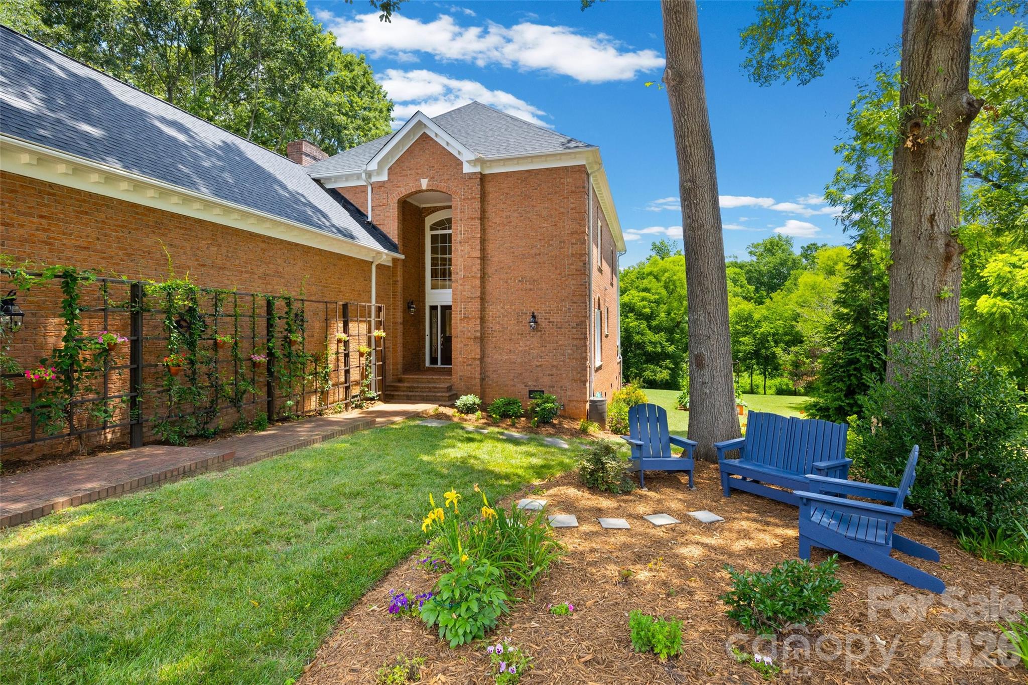 636 Landsdowne Court — Fort Mill