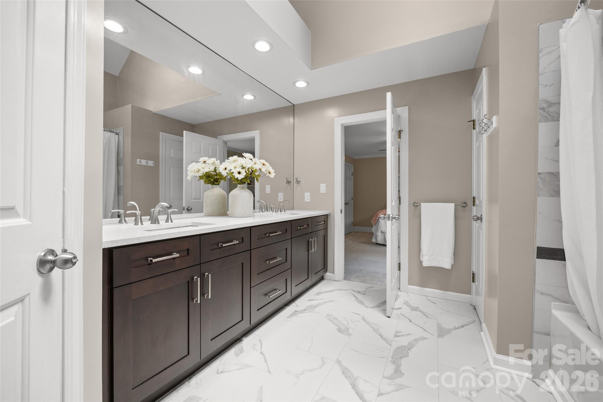 636 Landsdowne Court — Fort Mill