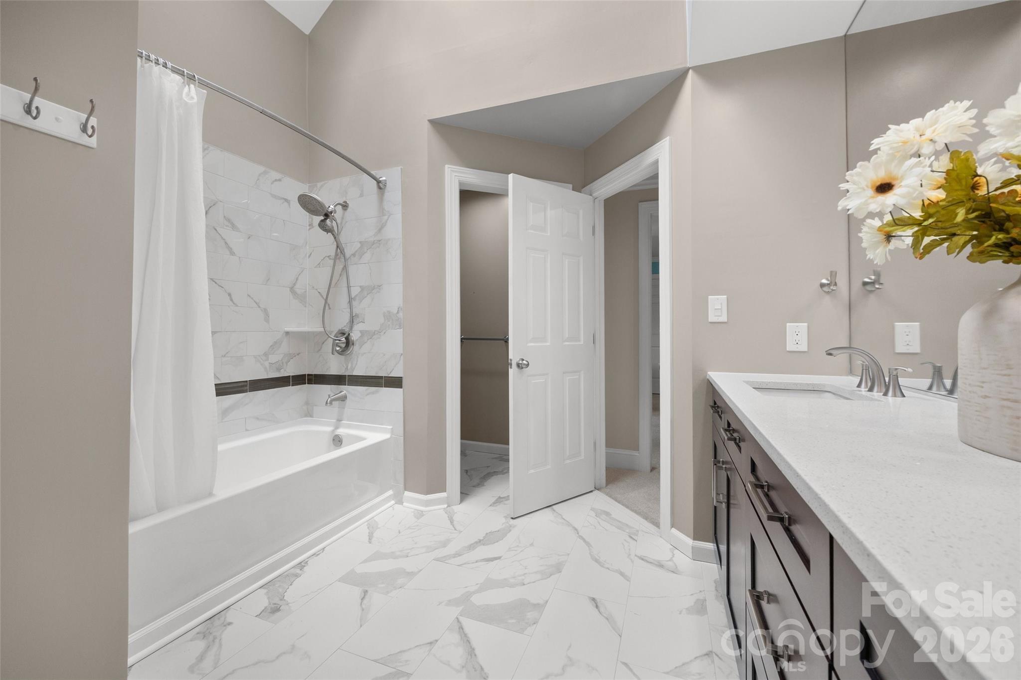 636 Landsdowne Court — Fort Mill