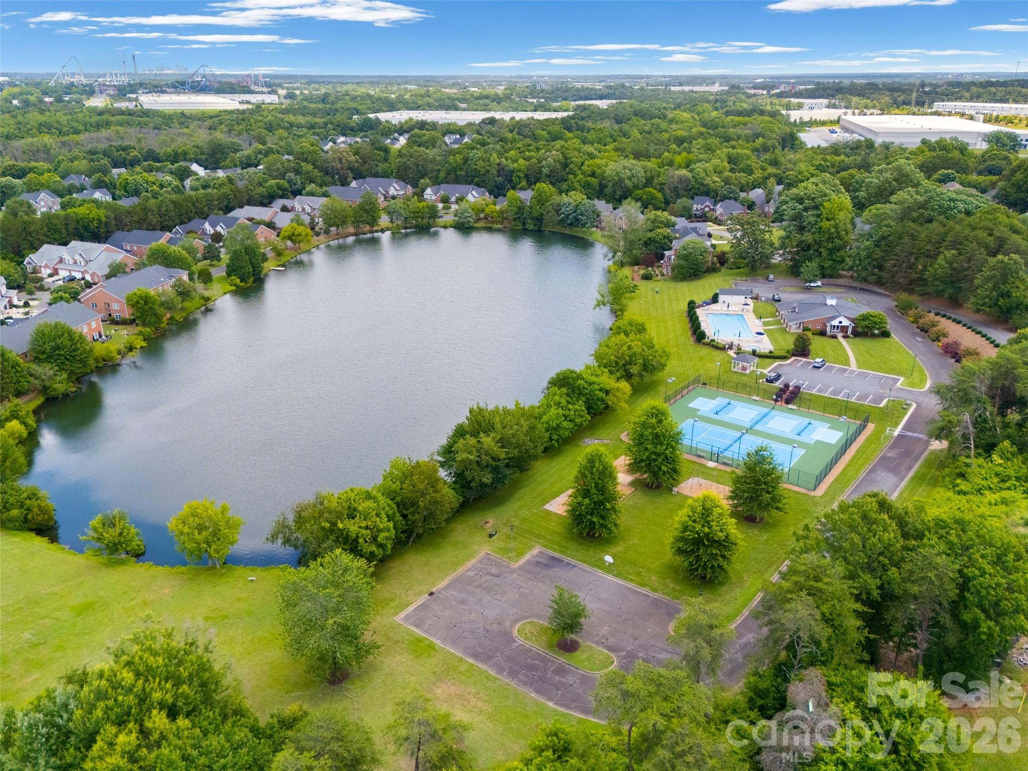 636 Landsdowne Court — Fort Mill