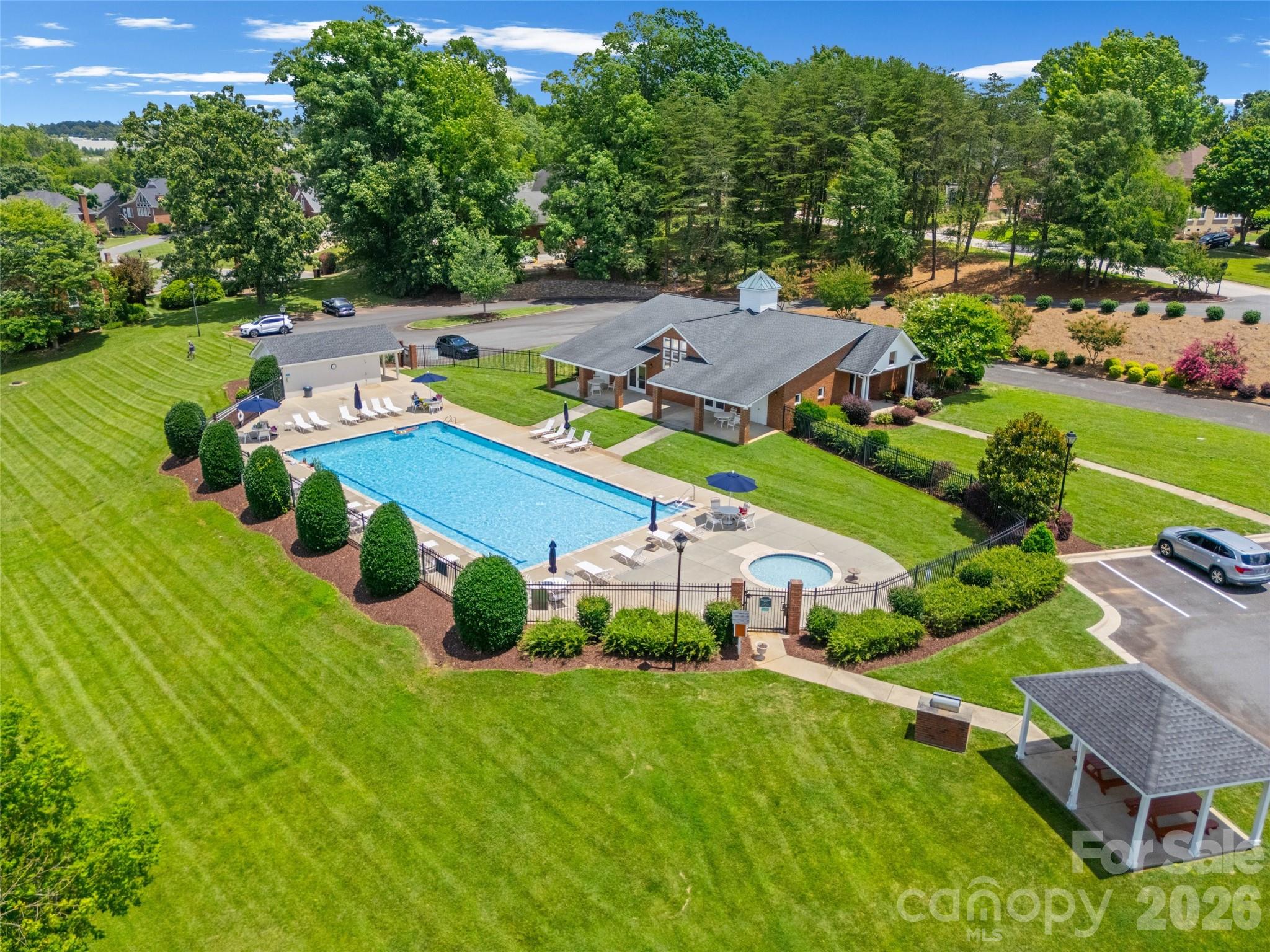 636 Landsdowne Court — Fort Mill