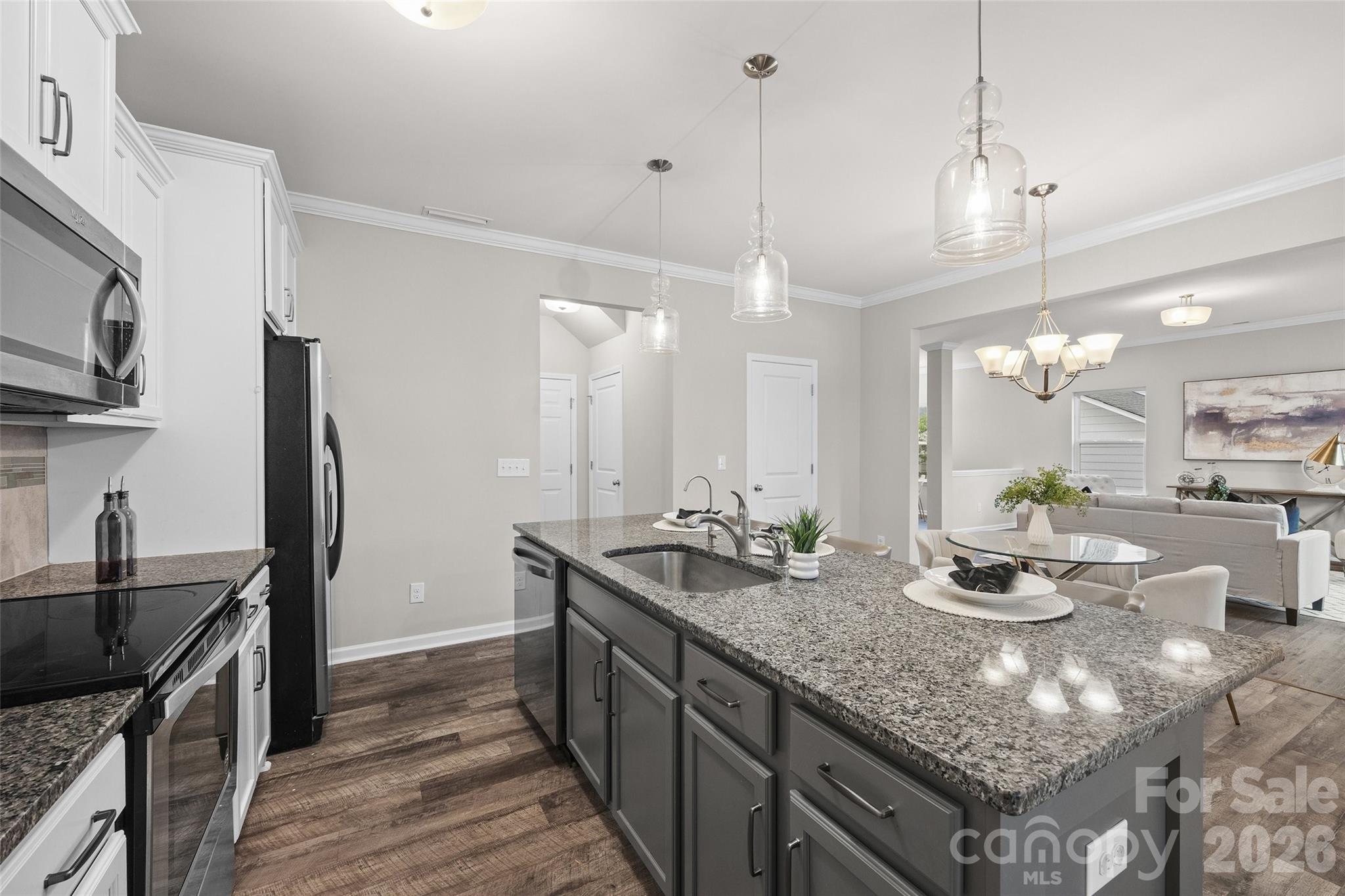 2608 Overlook Ridge Street — Pineville