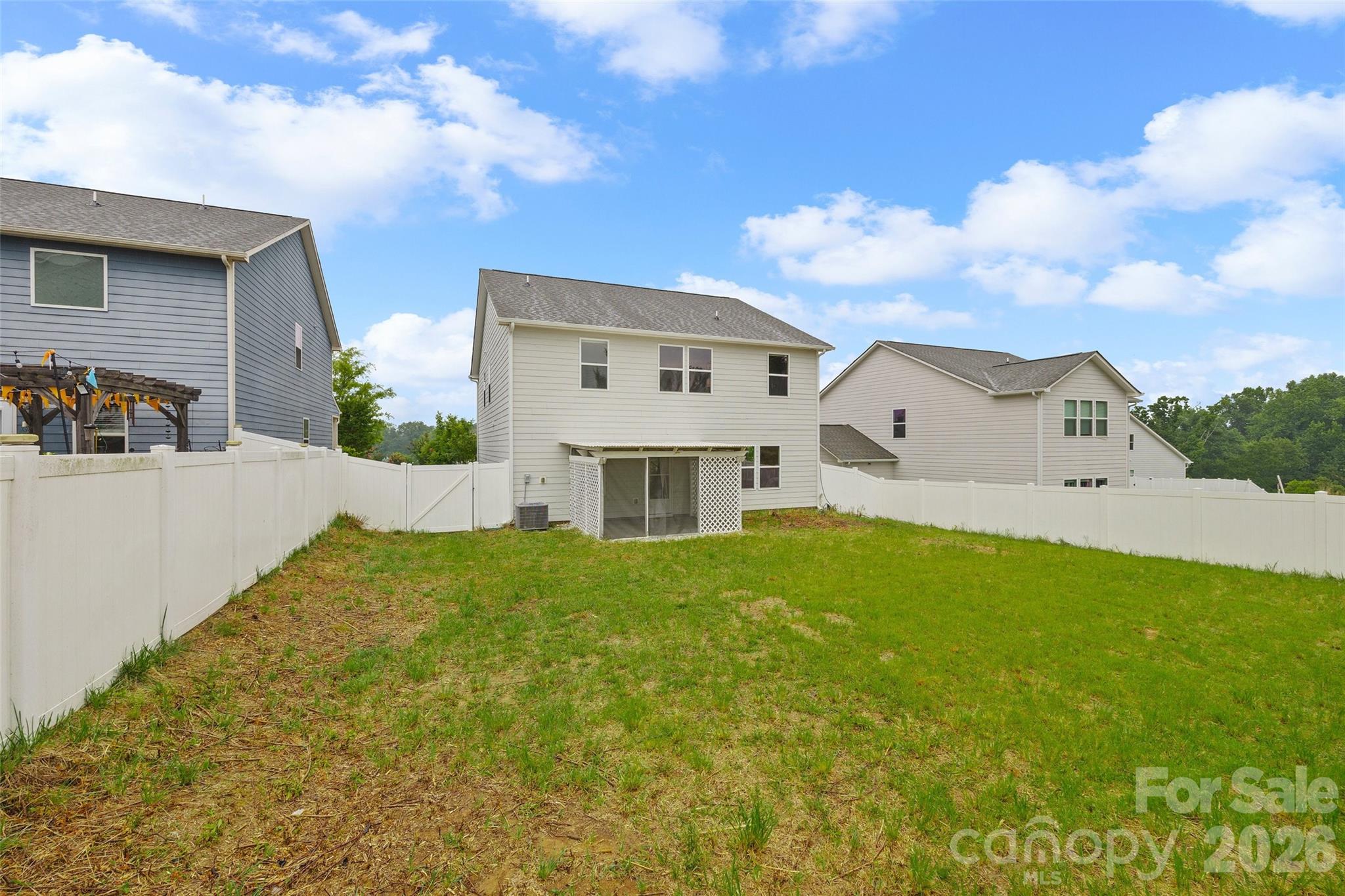 2608 Overlook Ridge Street — Pineville