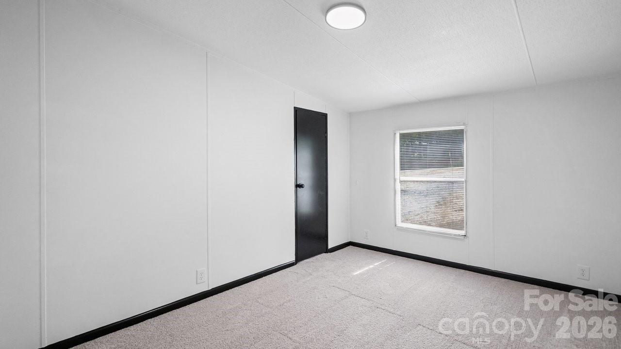 4277 Apex Drive — Maiden