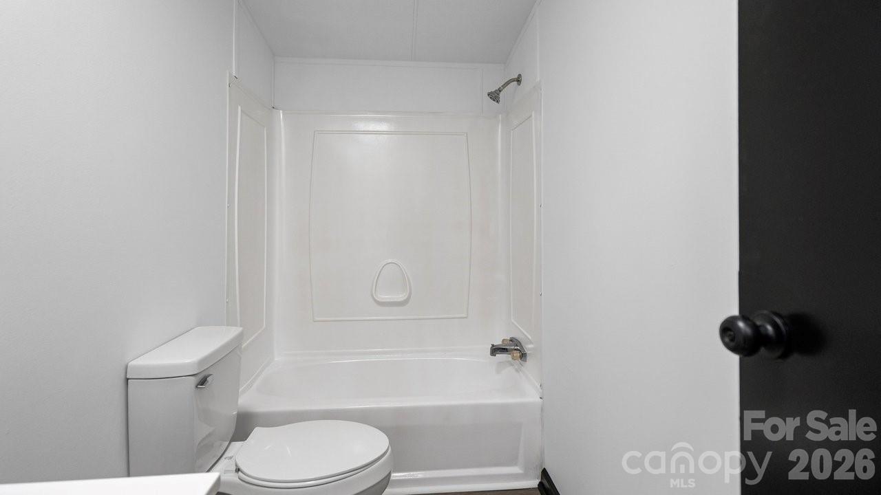 4277 Apex Drive — Maiden