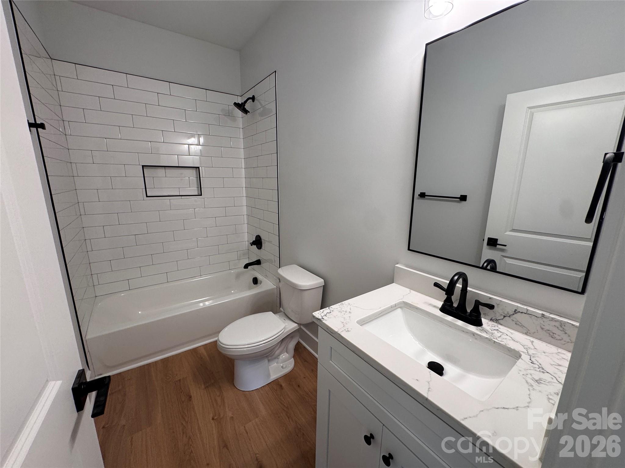 401 N Firestone Street — Gastonia