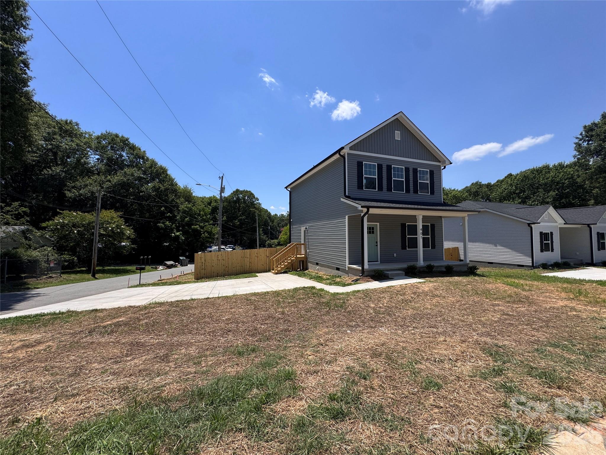 401 N Firestone Street — Gastonia