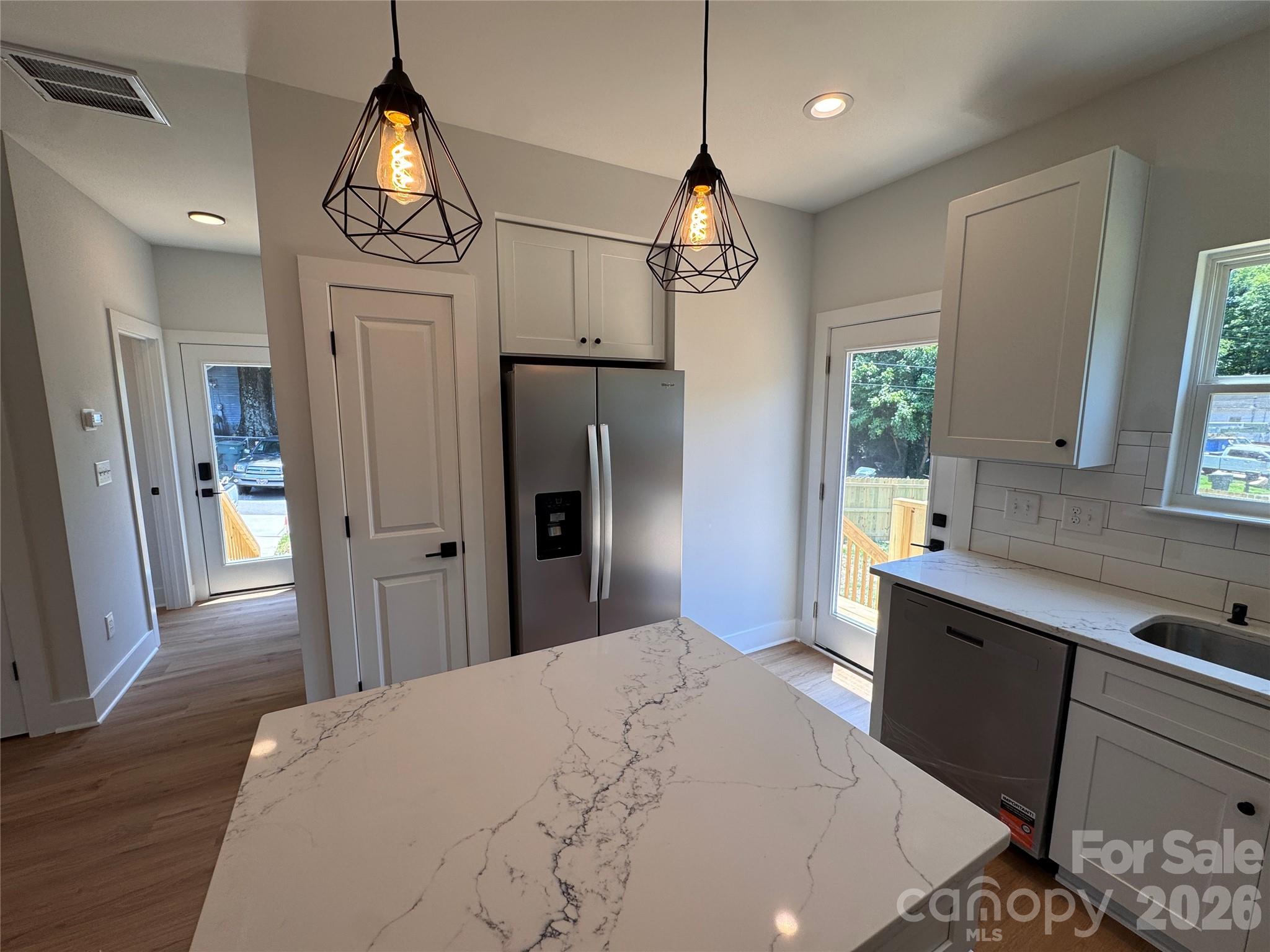 401 N Firestone Street — Gastonia