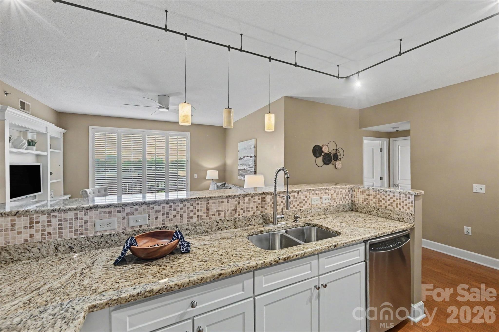 1315 East Boulevard — Charlotte